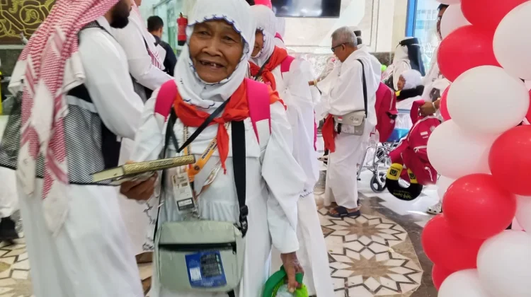 Jemaah Haji Indonesia Mulai Bergerak ke Makkah