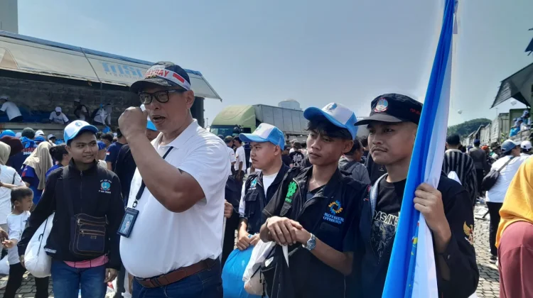 BULOG Hadiri Peringatan May Day 2026 di Monas Bagikan 350 Ribu Paket Sembako Gratis