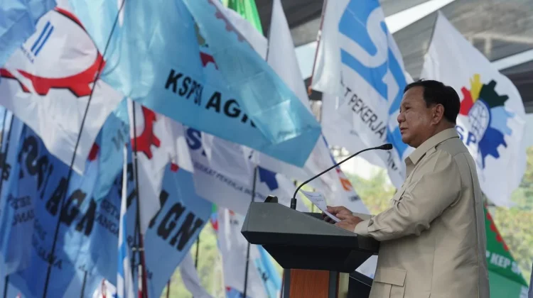 'Hadiah May Day', Presiden Prabowo Teken Perpres Perlindungan Awak Kapal dan Nelayan