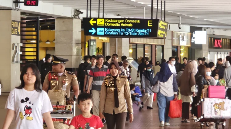 Momen May Day, Penumpang Bandara Soetta Melonjak 125 Ribu Jiwa