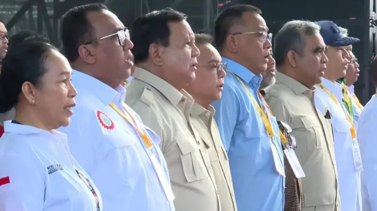 Dasco Sampaikan Salam Presiden Prabowo kepada Buruh di DPR