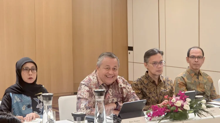 Gubernur BI Yakinkan Investor Singapura Fundamental Ekonomi Indonesia Kuat