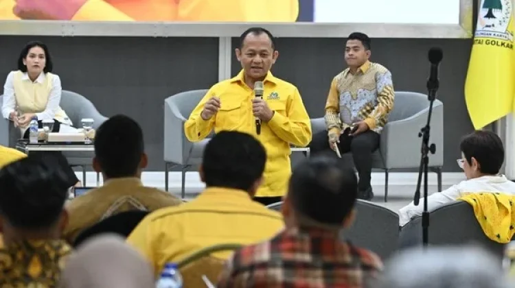 Sekjen Golkar: Kesejahteraan Pekerja Bergantung pada Stabilitas Dunia Usaha