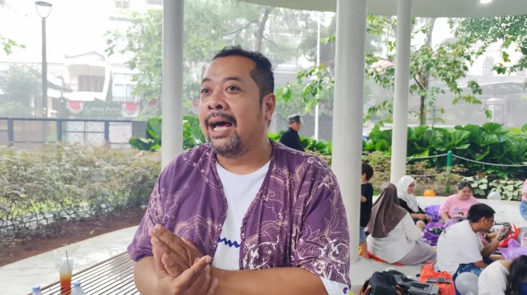Omar Al Fahd, Menjahit Luka Menjadi Harapan lewat Wastra dan Anak Disabilitas