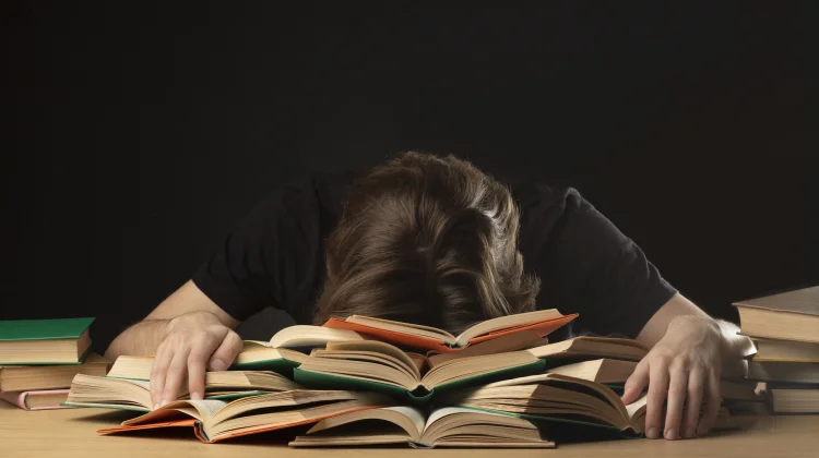 Ini Cara Jaga Kesehatan Mental Buat Mahasiswa di tengah Jadwal Padat!