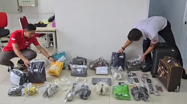 KAI Amankan 115 Barang Pelanggan Pascakecelakaan KRL di Bekasi