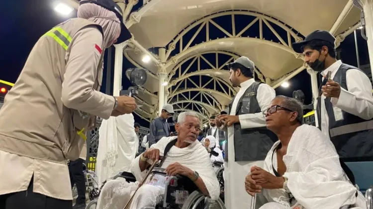 Tarif Kursi Roda di Masjidil Haram Naik Dua Kali Lipat saat Jemaah Membludak