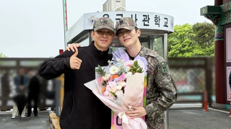 Jaehyun NCT Resmi Selesai Wajib Militer, Fans Sambut Antusias