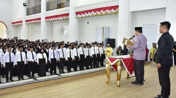 Komisi X DPR Minta Presiden Prabowo Cabut KepmenPANRB 16/2025, Ini Alasannya