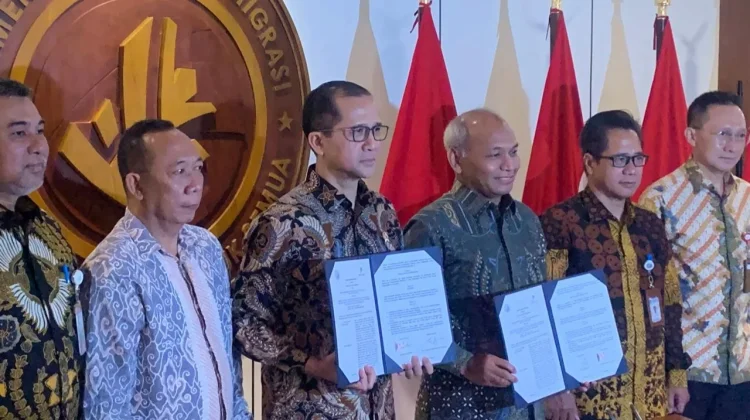 Kementrans dan SKK Migas Kerja Sama Eksplorasi Migas Transmigrasi Samboja