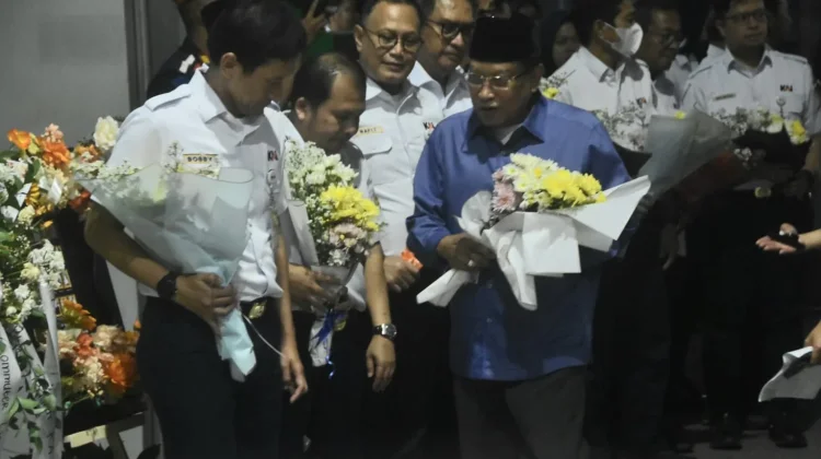 KAI Gelar Doa Bersama untuk 16 Korban Kecelakaan Kereta Api Meninggal Dunia