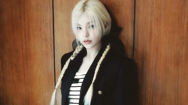 Yeji ITZY Batasi Penampilan di Konser Jepang Usai Didiagnosis Herniated Disc