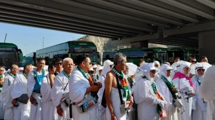 Jemaah Calon Haji Gelombang II Diminta Kenakan Ihram sejak di Embarkasi