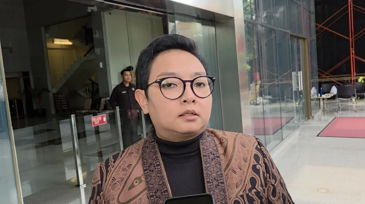 KPK Periksa Plt Bupati Cilacap Soal Jejak Pemerasan THR di Era Sebelumnya