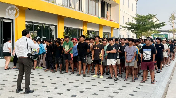 Sebanyak 8.000 WNI Minta Bantuan KBRI Kamboja Fasilitasi Pulang ke Indonesia