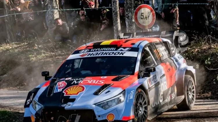 Kecepatan Neuville Bikin Rival Waspada di Portugal