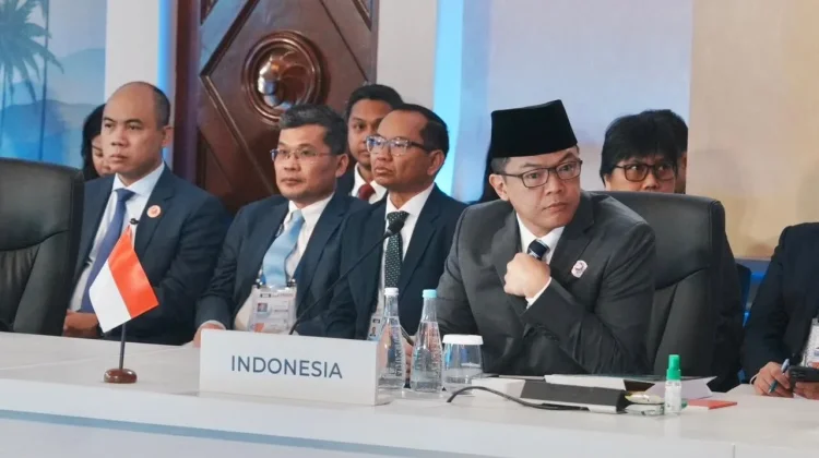 Menlu RI Ajak ASEAN Tetap Kompak Merespons Konflik Timteng