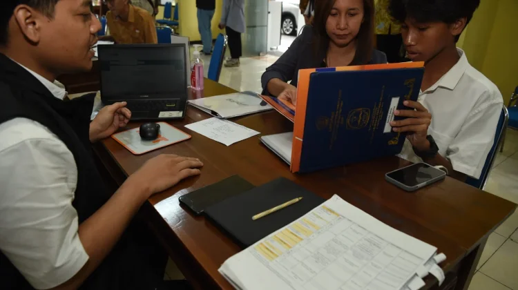 Kemendikdasmen Jamin SPMB Buka Peluang Bagi Murid dari Keluarga Tak Mampu Hing