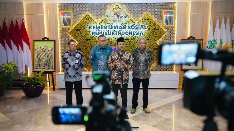Kemensos Bentuk Tim Khusus Dalami Pengadaan Sepatu SR