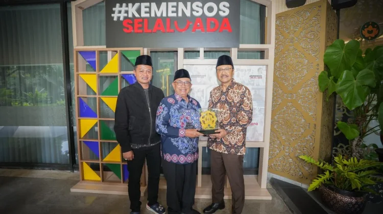 Mensos Minta Pemda Coret Penerima Bansos yang Tidak Berhak