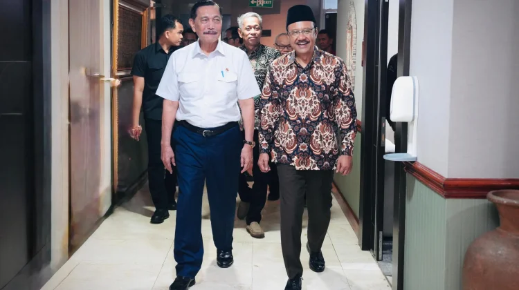 Pemerintah Perluas Uji Coba Digitalisasi Bansos untuk 42 Kabupaten