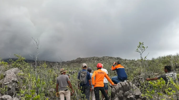 Dua Pendaki Asal Singapura Meninggal Duna saat Erupsi Gunung Dukono