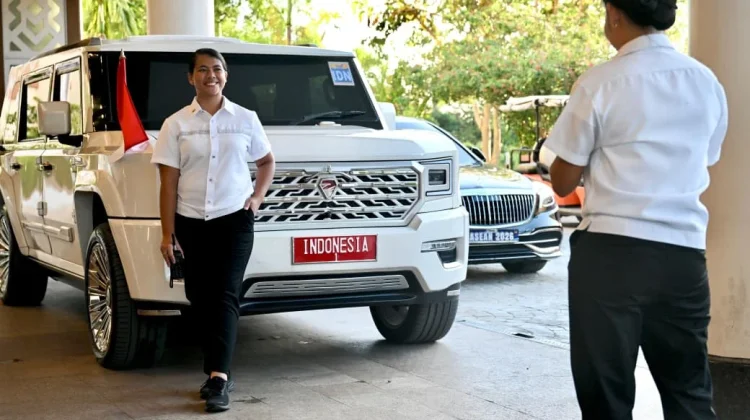 Mobil Maung Presiden Prabowo Pukau Warga di KTT ASEAN ke-48 Cebu Filipina
