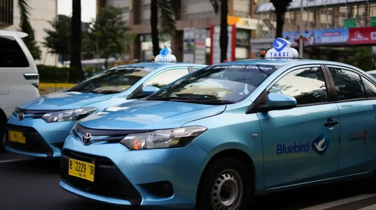 Bluebird Jaga Loyalitas Pengemudi di tengah Perubahan Mobilitas