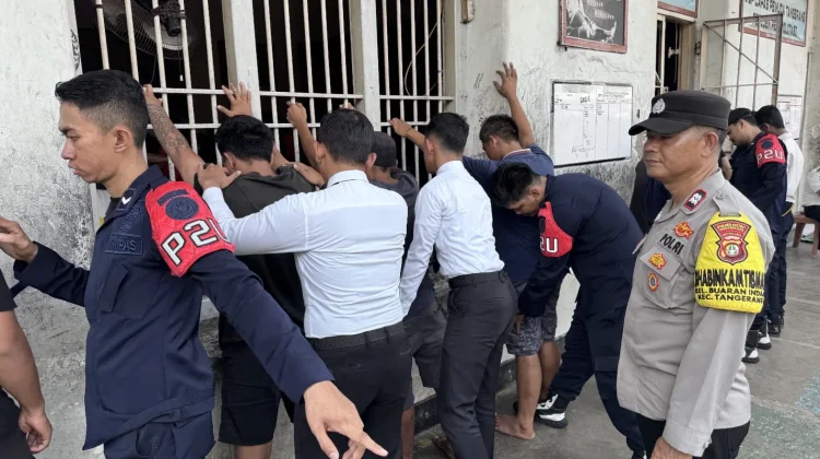 Razia Gabungan Sasar 1.029 Narapida Lapas Pemuda Tangerang