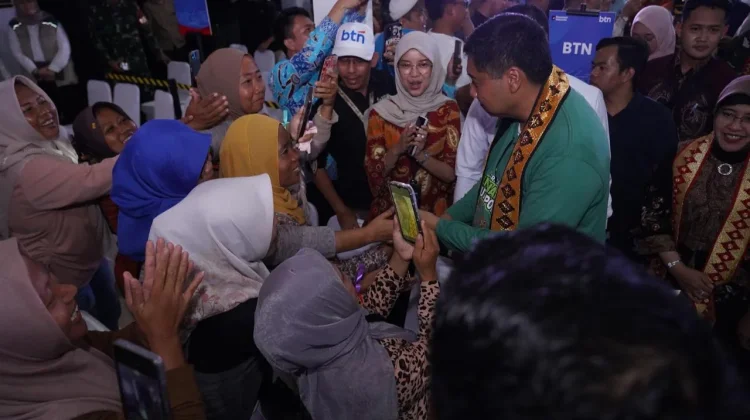 Menteri PKP: Sektor Perumahan Dorong Ekonomi dan Serap Tenaga Kerja