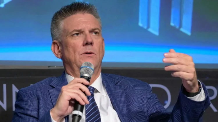 NASA Tunjuk Brian Hughes untuk Pimpin Operasi Peluncuran di Kennedy Space Center