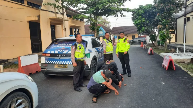 PJR Korlantas Tangkap Pelaku Pencurian Ban di Tol Tanggerang-Merak