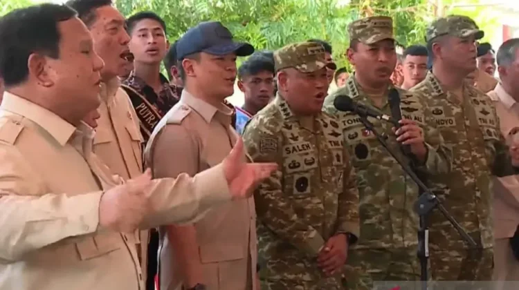 Presiden Prabowo Minta Para Jenderal TNI Bernyanyi Hibur Warga Miangas