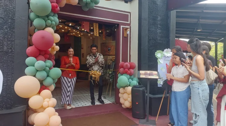 Rumah Makan Ambo Jowo, Hadirkan Perpaduan Kuliner Padang dan Jawa