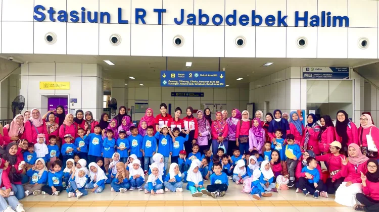 KAI Kenalkan Transportasi Publik sejak Dini lewat Edutrain LRT Jabodebek