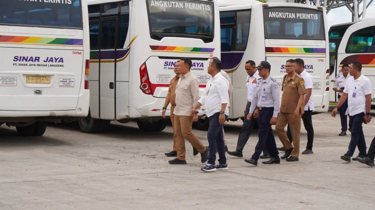 Bus Tak Masuk Terminal, Kemenhub Ancam Cabut Izin Trayek