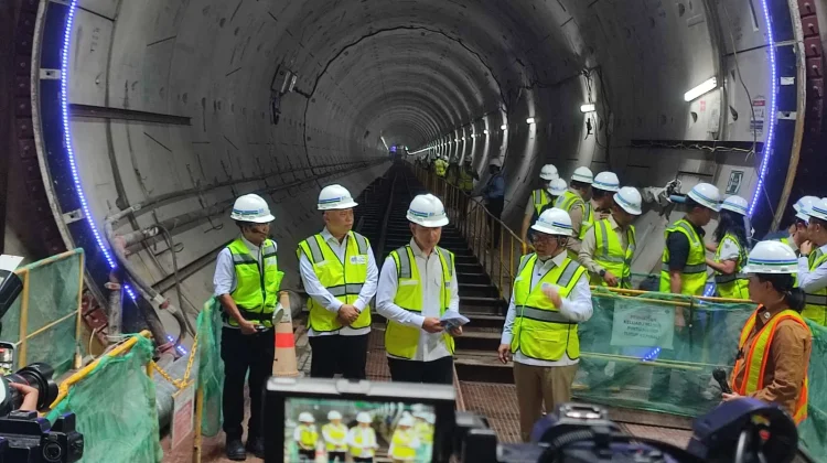 Wapres Tinjau Pembangunan Proyek MRT Jakarta Fase 2A Bundaran HI-Kota