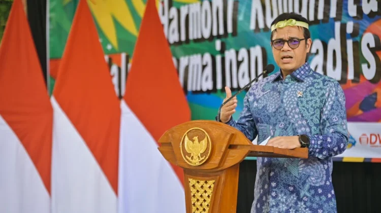 Wamenkomdigi: Permainan Tradisional Beri Pelajaran untuk Anak-anak