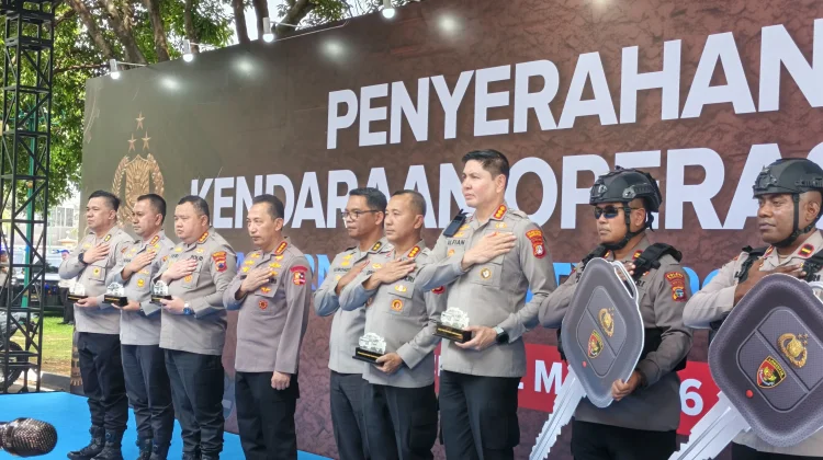 Kapolri Perkuat Peralatan Personel untuk Maksimalkan Keamanan Masyarakat