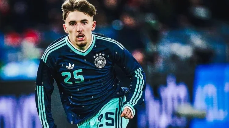 Lennart Karl Jadi Senjata  Baru Tim Panser Jerman