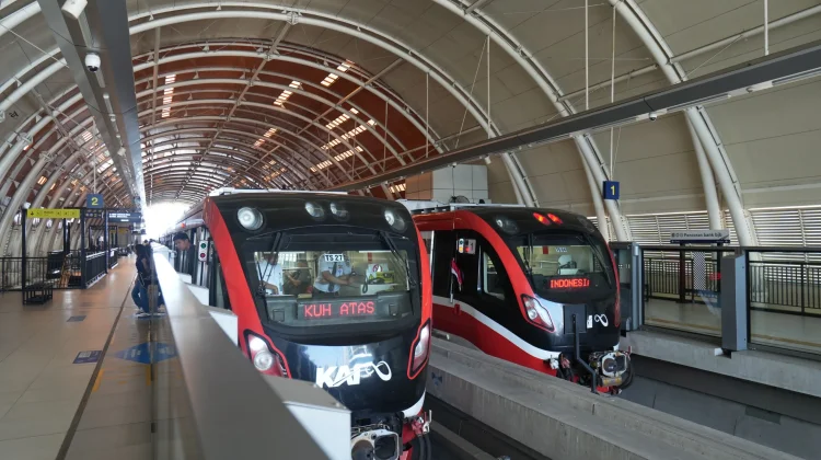 LRT Jabodebek Operasikan 270 Perjalanan selama Libur Mei 2026