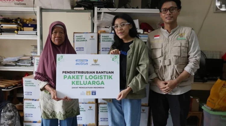 BAZNAS Bersama Blibli Salurkan Paket Logistik Masyarakaat Prasejahtera Jakarta