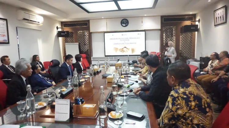 KAI Services dan ADFood Services Teken Kerja Sama Peningkatan Layanan