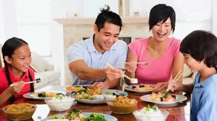 Ketahui Ragam Sajian Makanan Penuh Makna di Hari Kenaikan Yesus Kristus
