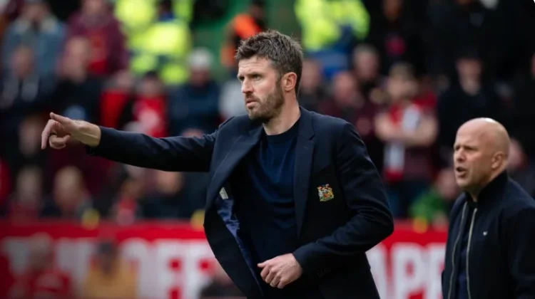 Michael Carrick Masuk Nominasi Manajer Terbaik Liga Inggris Musim Ini