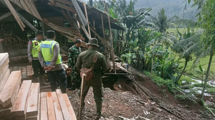 BNPB Laporkan Penanganan Angin Kencang di Klaten dan Karhutla di Nunukan