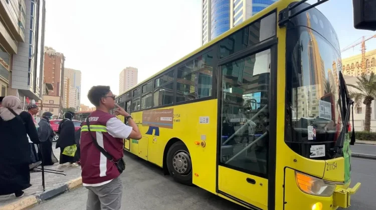 PPIH Siagakan Petugas Halte Bus Shalawat Selama 24 Jam