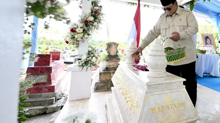 Presiden Berziarah ke Makam Marsinah, Pejuang Hak-hak Buruh