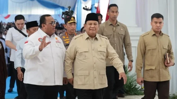 Di Tengah Gejolak Dunia, Presiden: Banyak Negara Minta Bantuan Pupuk dan Beras ke RI