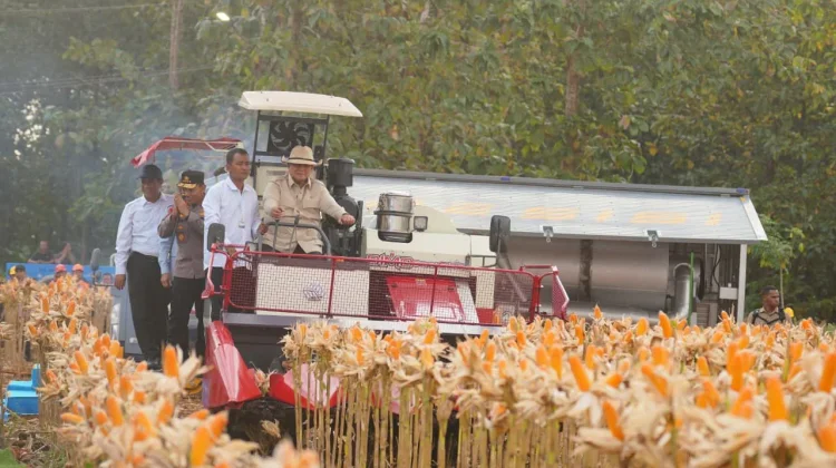 Kapolri Sampaikan Apresiasi Petani kepada Presiden Prabowo Subianto